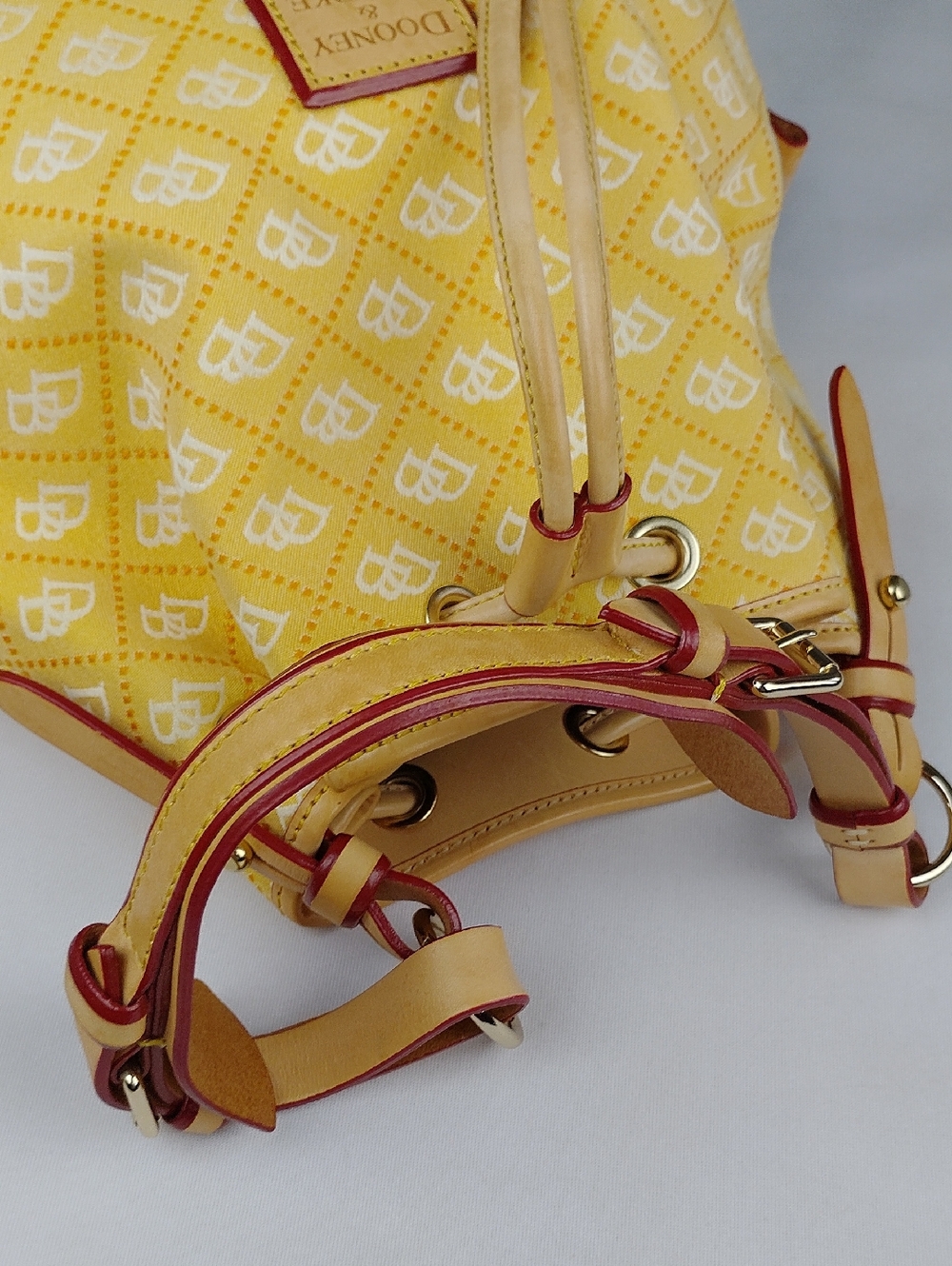 Dooney & Bourke Drawstring Slouch Handbag. - Picture 8 of 16